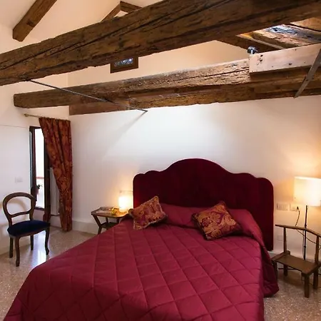Ca' Nal Apartment *